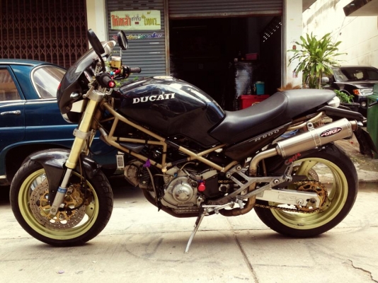 ขาย ducati m900 ปี97ท่อ ferracci จากอิตาลี เคฟล่าทั้งคัน