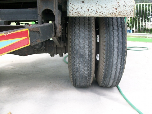 หาพ่วง2คาน ยาว6.20เมตร จดทะเบียนปี51 ลดราคากันไปเลยครับเดิม250000ครับ