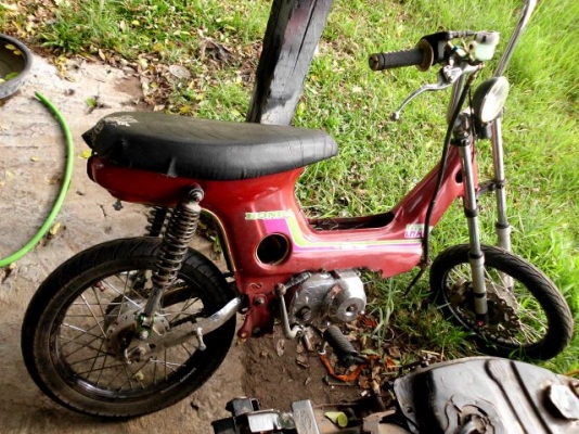 ขายชาลีถูกๆช่วงล่างดีมีครบ ดิสหน้า เครื่ิองชุบแต่ไม่ติดเอาทำเองอื่นๆokแล้วขายตามสภาพ9500