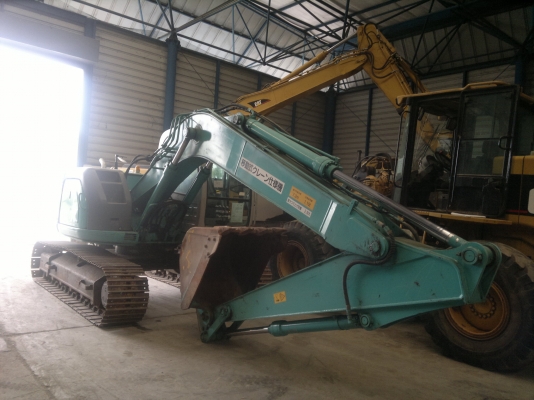 รถขุด KOBELCO SK135SR-1E ,ปี2002,3545ชม. รถนอกนำเข้า สภาพสวยมากครับ ใชงานได้เลย โทรมานะ 085-9049669 รถขุด KOBELCO SK135SR-1E ,ปี2002,3545ชม. รถนอกนำเข้า สภาพสวยมากครับ ใชงานได้เลย โทรมานะ 085-9049669