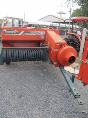 คุ้มสุดๆ เครืองอัดฟาง ของใหม่ขายราคามือสอง คูโบต้า HB 130 PLUS