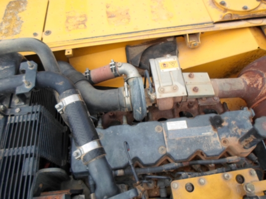 ขายแบ็คโฮ KOMATSU PC 200-8