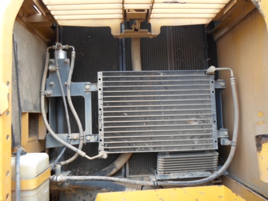 ขายแบ็คโฮ KOMATSU PC 200-8