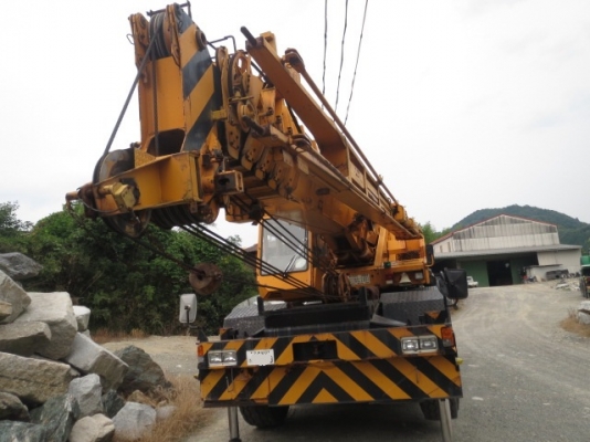 ขายรถเครน TADANO TR500M-2sn:581340ปี94,9008ชม.รถสภาพดีมากครับ ราคาไม่สูง โทรมานะ085-9049669