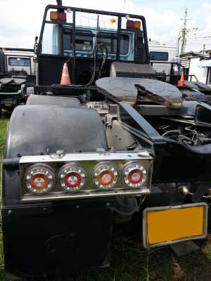 ขาย รถบรรทุก หัวลาก HINO PROFIA