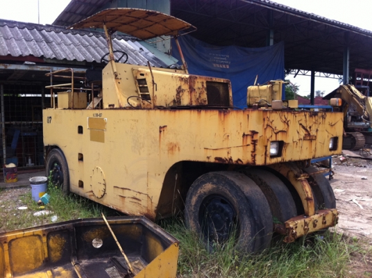 ขายด่วนรถบดล้อยาง9ล้อSAKAI TS150 ตามสภาพ เล่มทะเบียน ขายด่วนรถบดล้อยาง9ล้อSAKAI TS150 ตามสภาพ เล่มทะเบียน