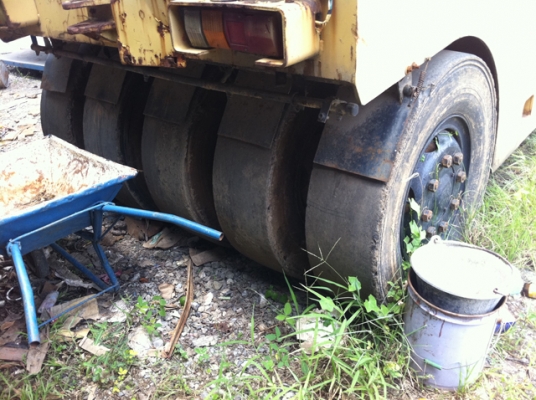 ขายด่วนรถบดล้อยาง9ล้อSAKAI TS150 ตามสภาพ เล่มทะเบียน ขายด่วนรถบดล้อยาง9ล้อSAKAI TS150 ตามสภาพ เล่มทะเบียน