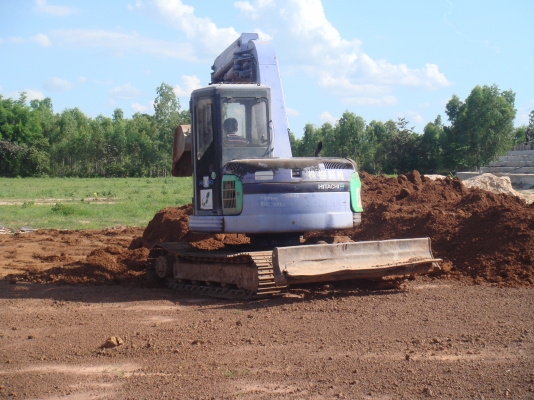 ขายรถแม็คโค HITACHI EX75UR ราคาเพียง 350,000 บาท