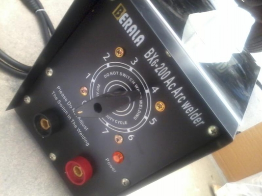 ขายตู้เชื่อมกระเป๋าหิ้ว BERALA BX6- 200แอมป์ Ac Arc Welder รุ่นใช้ดี ราคาไม่แพง ของใหม่ มีอะไหล่ ซ่อมได้ครับ ขายตู้เชื่อมกระเป๋าหิ้ว BERALA BX6- 200แอมป์ Ac Arc Welder รุ่นใช้ดี ราคาไม่แพง ของใหม่ มีอะไหล่ ซ่อมได้ครับ