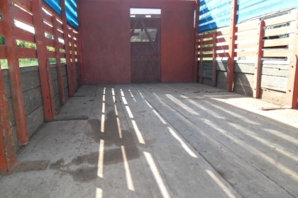 รถ 6 ล้อ NISSAN