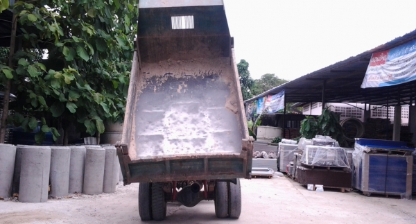 ขายรถดั้ม 6 ล้อ  ถุกๆ  ด่วนๆ