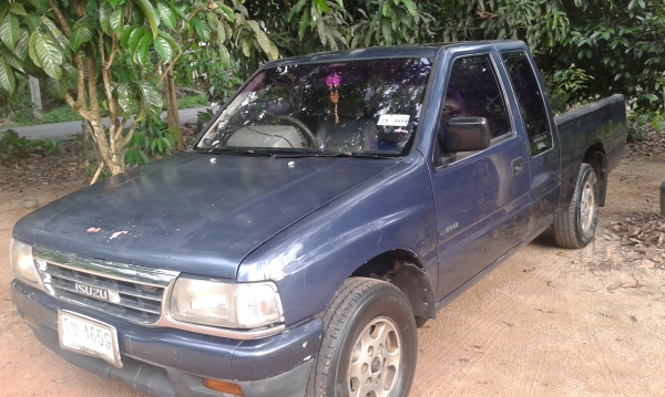 ขายอีซูซุดาก้านอายปี97ตอนครึ่งรถบางๆเดิมทั้งคันเครื่อง2500ccเพาเวอร์ทนประหยัดน้ำมัน