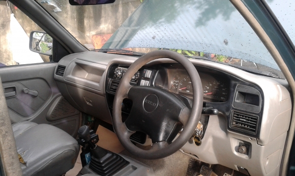 ขายอีซูซุดาก้านอายปี97ตอนครึ่งรถบางๆเดิมทั้งคันเครื่อง2500ccเพาเวอร์ทนประหยัดน้ำมัน