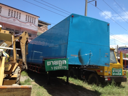 หางเทรลเลอร์ 8 ล้อ