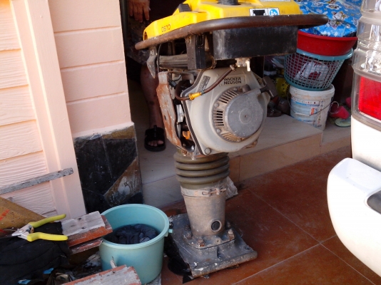 ขายเครื่องตบกระโดด MIKASA MT76D เครื่องยนต์ดีเซลแท้เดิม ทนและประหยัดน้ำมันมาก เหลือ 2ตัวเท่านั้นครับ