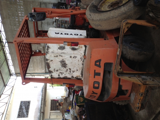 Toyota 2 ตัน รถฟอร์คลิฟต์