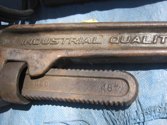 ประแจจับแป๊บ 48 นิ้ว UNIOR