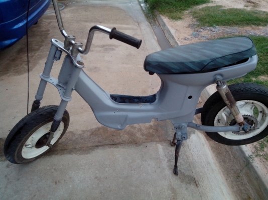 โครงชาลีตามรูปสวยๆครับ 5500 พร้อมส่งถึงที่