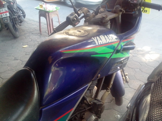 ขาย yamaha vr 150r เดิมสุดๆ แห้งสวย เครื่องดีมาก สีดี มีชุดโอน ราคา 7800 ขาย yamaha vr 150r เดิมสุดๆ แห้งสวย เครื่องดีมาก สีดี มีชุดโอน ราคา 7800