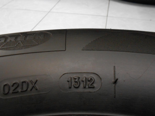 ขายล้อแม็ก Nissan Teana ขอบ 16 พร้อมยางมิชลินปี 12/เทิร์นได้-ใส่ฟรีค่ะ