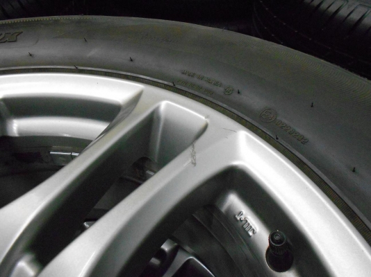 ขายล้อแม็ก Fortuner TRD 3 ขอบ 18 พร้อมยางปลายปี 10/เทิร์นได้-ใส่ฟรีค่ะ