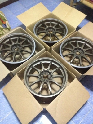 ขายล้อCE28 ROTA ขอบ18 กว้าง8.5 ออฟ25  ทั้ง4วง สภาพไหม่ ถูกๆ