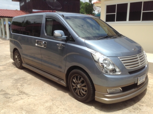 ขายด่วน Hyundai H1