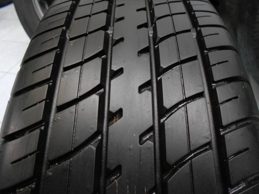 ขายล้อแม็ก toyota vios 12 ก้าน ขอบ 15 (สีรมดำ)พร้อมยางปี 12/เทิร์นได้-ใส่ฟรีค่ะ