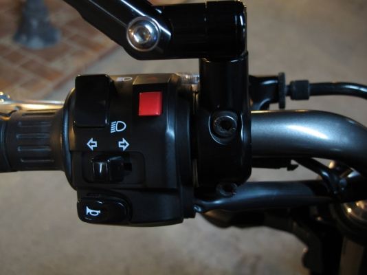 ขาย รถมอไซค์ er6n 2013 245,000 บาท ติดต่อมาที 084-4697078 ขาย รถมอไซค์ er6n 2013 245,000 บาท ติดต่อมาที 084-4697078