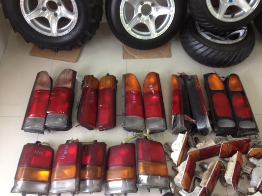 อะไหล่มิล่า เก่าญี่ปุ่น หลายอย่างราคาถูกๆครับ อะไหล่มิล่า เก่าญี่ปุ่น หลายอย่างราคาถูกๆครับ