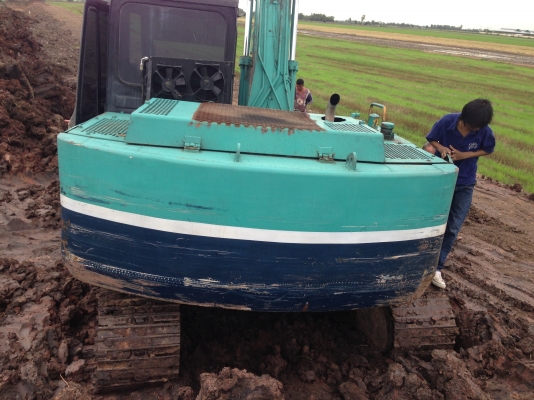 ขาย KOBELCO 100-2 สภาพดี พร้อมใช้งาน ราคาต่อรองได้ มีเอกสารใบอินวอย