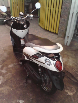 ลดกระหน่ำ!!!!! FINO PS ดำ ขาว เครื่องเดิม รถ6เดือน เพียง23000เท่านั้น