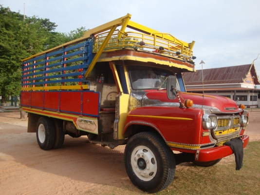 ขายรถอีซูซุ 6 ล้อหัวยาว 145 แรง