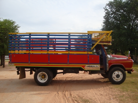 ขายรถอีซูซุ 6 ล้อหัวยาว 145 แรง