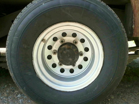 ขาย NISSAN BIG M สภาพพร้อมใช้ ขาย NISSAN BIG M สภาพพร้อมใช้