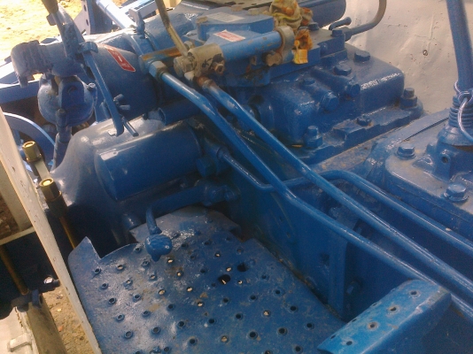 ปรับราคาแล้ว ฟอร์ด6600 T5 แท้เสื้อเรียบ พร้อมอุปกรณ์ 3 ชิ้น