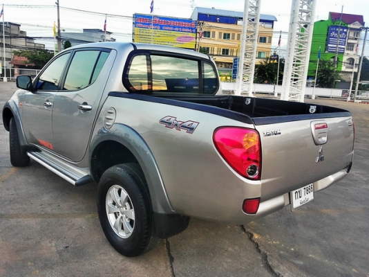 ขาย MITSUBISHI TRITON 3.2 GLS DOUBLECAB 4WD ขาย MITSUBISHI TRITON 3.2 GLS DOUBLECAB 4WD
