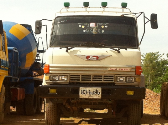 ขาย ซูโม่ 227. 2คัน. หัวคันซี สภาพเหมือนกัน. รถสวย มากเดิมๆ พร้อมใช้งานเอกสารเล่ม พร้อมโอน เจ้าของรถขายเองครับ 089-7088772