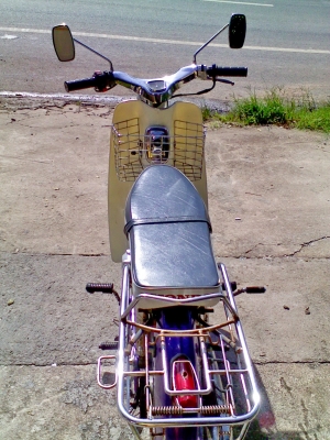 หนุ่ม ปราจีน : ขาย C100 สีม่วงสวยๆ เครื่องไลฟาน110 แรงจัด