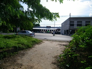 ด่วนที่ดินทำเลทอง มีบ้านด้วย 1หลัง มาก่อนได้ก่อน