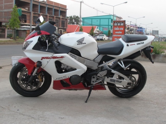 ขาย CBR 929 ปี2001 อินวอยล์สรรพสามิตแท้ๆๆๆ