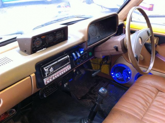 ขาย Toyata RN30 แต่งสวยครบสูตรนักซิ่ง