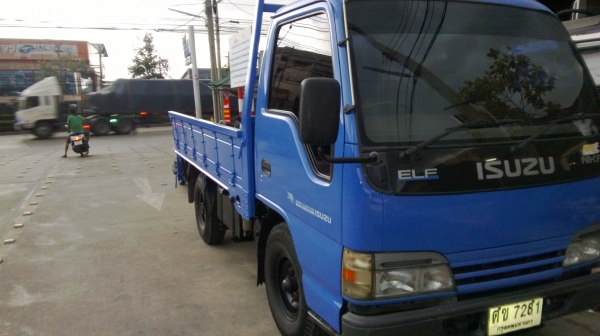 รถบรรทุกสี่ล้อไม่ติดเวลา รุ่นNKR ห้างแท้ รถบรรทุกสี่ล้อไม่ติดเวลา รุ่นNKR ห้างแท้