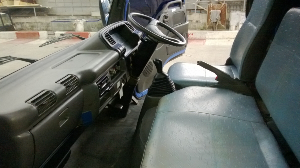 รถบรรทุกสี่ล้อไม่ติดเวลา รุ่นNKR ห้างแท้ รถบรรทุกสี่ล้อไม่ติดเวลา รุ่นNKR ห้างแท้