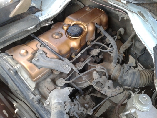 รถตู้ toyota จดเป็นรถนั่ง 12 ที่นั่ง มีเบาะครบ