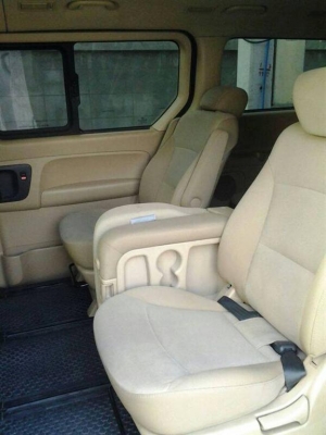 ขายฮุนได H1 สภาพสวย ไม่เคยชนสีเดิมๆทั้งคัน รถสวยอยู่แถวโรงพยาบาลกรุงเทพ ขายฮุนได H1 สภาพสวย ไม่เคยชนสีเดิมๆทั้งคัน รถสวยอยู่แถวโรงพยาบาลกรุงเทพ