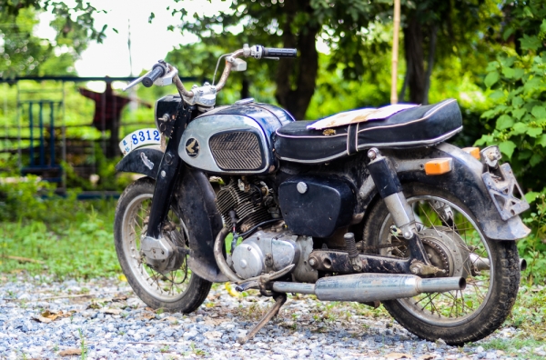 ขาย c92 ทะเบียนขายถูกๆสวย ทะเบียนเล่มเขียวพร้อมโอน ไม่ขาดต่อ