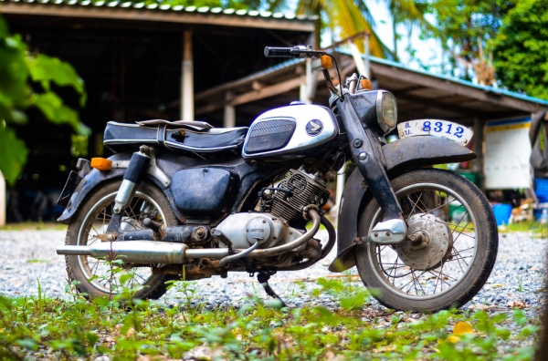 ขาย c92 ทะเบียนขายถูกๆสวย ทะเบียนเล่มเขียวพร้อมโอน ไม่ขาดต่อ