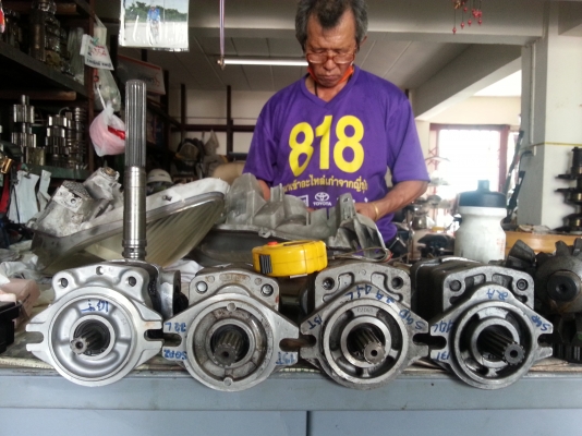 ปั๊มหลายรุ่น ของอยู่เซียงกงวังน้อย