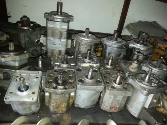 ปั๊มหลายรุ่น ของอยู่เซียงกงวังน้อย